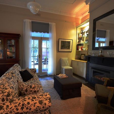 Clement House Bed & Breakfast เบแนลลา ภายนอก รูปภาพ